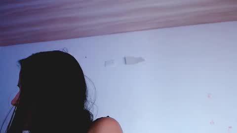 Snapshot of jenner_lena chatting on April 4, 10:29 pm jenner_lena online show from April 4, 10:29 pm