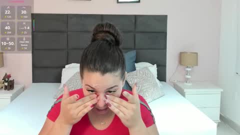 jenner_madison online show from January 11, 11:37 am