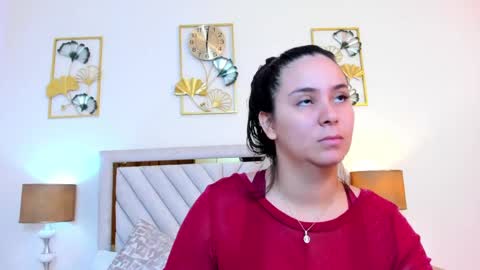 jenner_madison online show from May 27, 11:51 am
