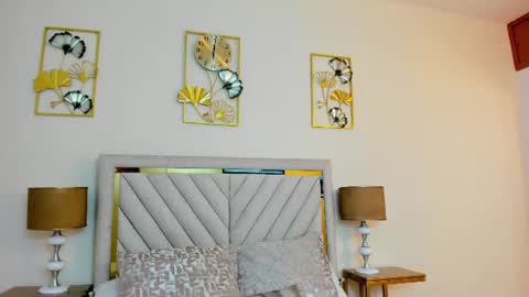 jenner_madison online show from June 24, 1:21 pm
