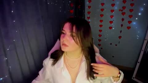 Jennie online show from March 8, 1:15 pm