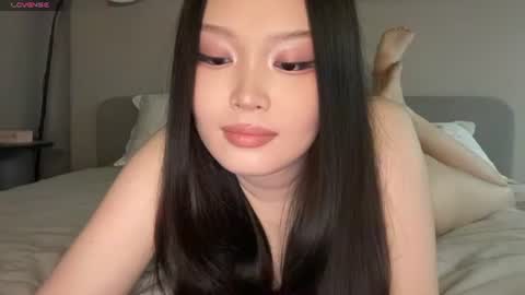 jennie_yung online show from July 26, 11:33 pm