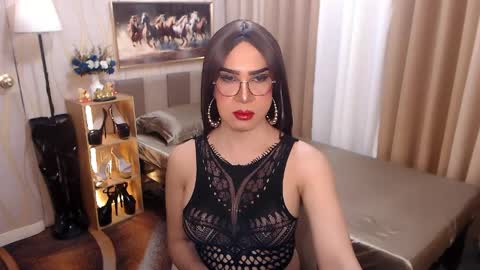 jenniegarcia online show from April 30, 10:36 pm