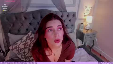 Snapshot of jenniekim_18 chatting on September 20, 12:17 pm Jennie online show from September 20, 12:17 pm