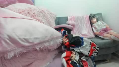 jennifer_bodyy0404 online show from June 12, 12:20 am