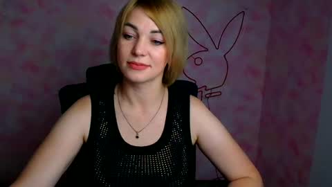 Snapshot of jennifer_cuttie chatting on July 6, 5:37 am Jennifer online show from July 6, 5:37 am