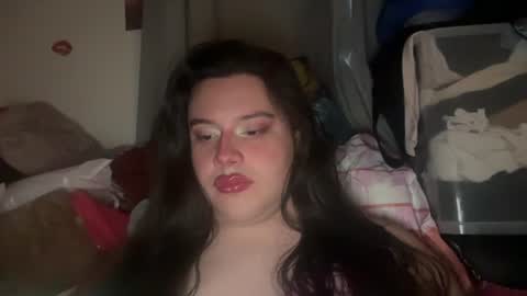 jennifer_robbie online show from July 13, 6:38 am