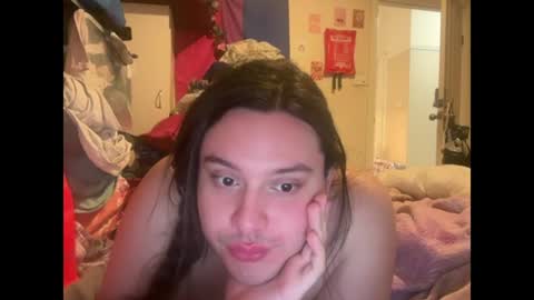 jennifer_robbie online show from July 18, 8:29 am