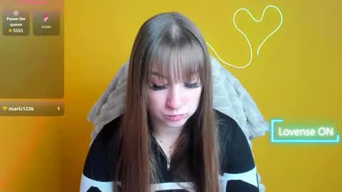 Snapshot of jennifer_xo_ chatting on November 3, 6:36 am Jennifer online show from November 3, 6:36 am