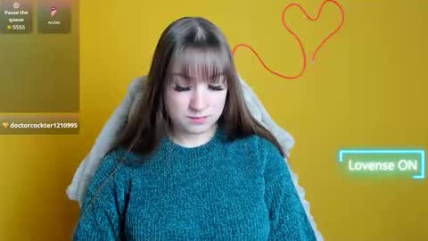 Snapshot of jennifer_xo_ chatting on November 15, 6:44 am Jennifer online show from November 15, 6:44 am