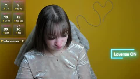 Snapshot of jennifer_xo_ chatting on November 17, 6:41 am Jennifer online show from November 17, 6:41 am