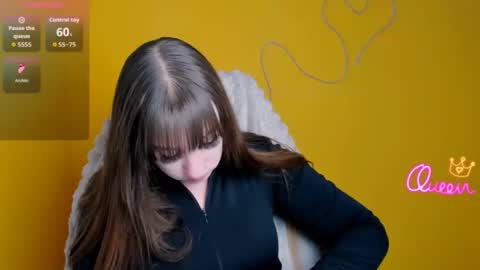 Jennifer online show from February 13, 12:23 pm