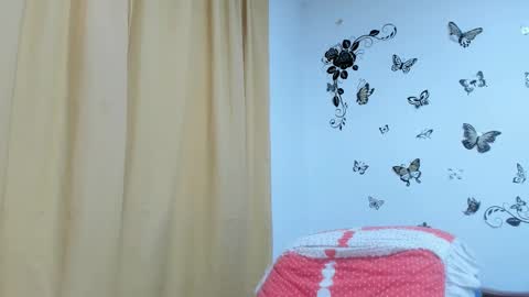 jenniferloveyou online show from March 1, 5:15 pm