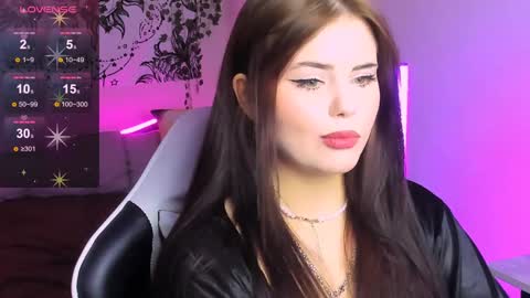 Jenni online show from December 5, 12:00 pm