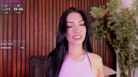 Snapshot of jennmiller_ chatting on November 13, 12:04 pm online show from November 13, 12:04 pm