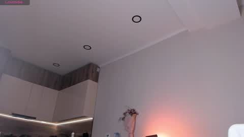 call me Jenny online show from January 14, 8:37 pm