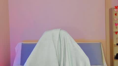 Snapshot of jenny_angelok chatting on March 3, 2:56 pm Next broadcast on December 05 subject to change online show from March 3, 2:56 pm