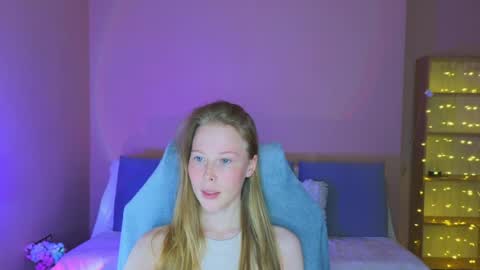 Snapshot of jenny_angelok chatting on May 31, 2:02 pm Next broadcast on December 05 subject to change online show from May 31, 2:02 pm