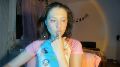 Jennifer Jenny Darling   online show from March 29, 6:08 pm