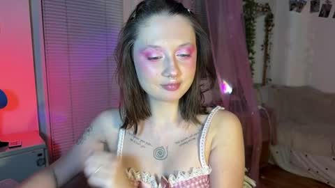 Snapshot of jenny_cox_love chatting on May 28, 7:22 pm Jennifer Jenny Darling online show from May 28, 7:22 pm
