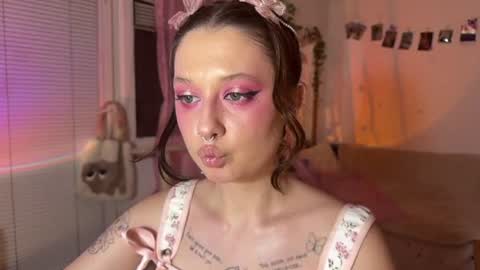 Snapshot of jenny_cox_love chatting on July 7, 7:07 pm Jennifer Jenny Darling online show from July 7, 7:07 pm