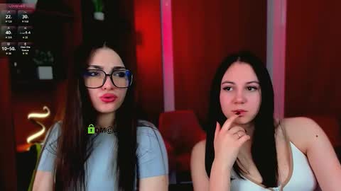 Snapshot of jenny_donne chatting on March 6, 6:21 am jenny_donne online show from March 6, 6:21 am