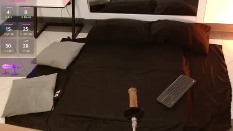 Snapshot of jenny_golden1 chatting on September 16, 1:34 pm Jenny  online show from September 16, 1:34 pm