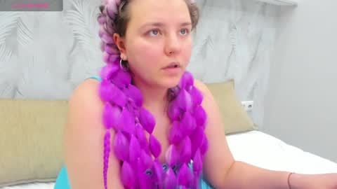 Jenny online show from March 10, 8:04 am