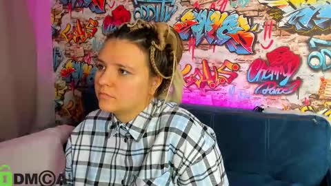 Jenny online show from November 3, 1:08 am