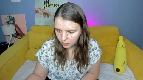 Jenny online show from April 2, 9:18 am