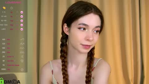 Snapshot of jenny_lylu chatting on February 15, 9:59 pm Ori online show from February 15, 9:59 pm