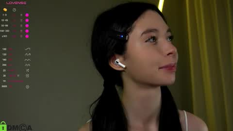 Snapshot of jenny_lylu chatting on October 3, 10:07 pm Ori online show from October 3, 10:07 pm