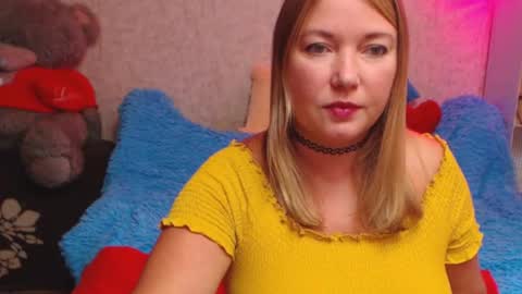 Snapshot of jenny_oliviawow chatting on October 1, 12:44 pm All the most interesting in private. my room for my smile online show from October 1, 12:44 pm