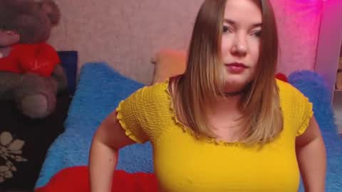 Snapshot of jenny_oliviawow chatting on March 6, 4:58 pm All the most interesting in private. my room for my smile online show from March 6, 4:58 pm