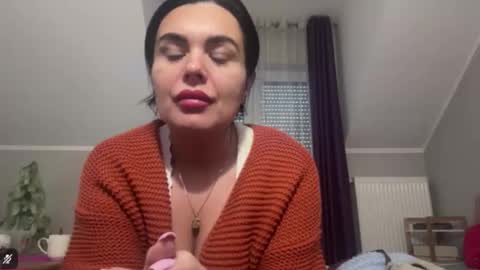 Jenny online show from December 16, 9:03 am