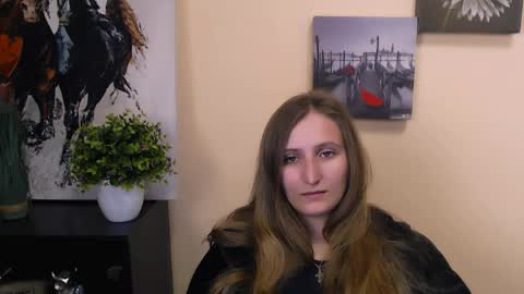 Snapshot of jenny_smille_ chatting on June 2, 9:00 am jenny_smille_ online show from June 2, 9:00 am