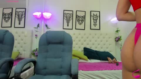 Snapshot of jenny_stark chatting on May 29, 11:41 am jenny_stark online show from May 29, 11:41 am