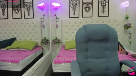Snapshot of jenny_stark chatting on June 11, 11:08 am jenny_stark online show from June 11, 11:08 am