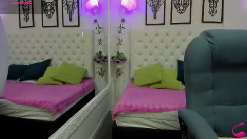 Snapshot of jenny_stark chatting on July 15, 11:04 am jenny_stark online show from July 15, 11:04 am