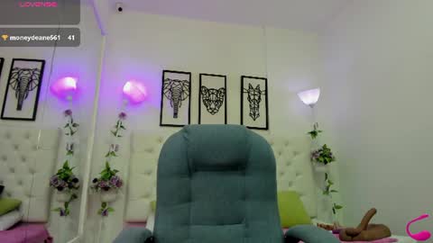 Snapshot of jenny_stark chatting on July 23, 11:08 am jenny_stark online show from July 23, 11:08 am