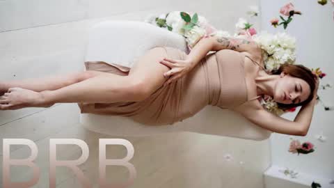 Snapshot of jennydens chatting on October 28, 4:53 pm Jenny NO Nude online show from October 28, 4:53 pm