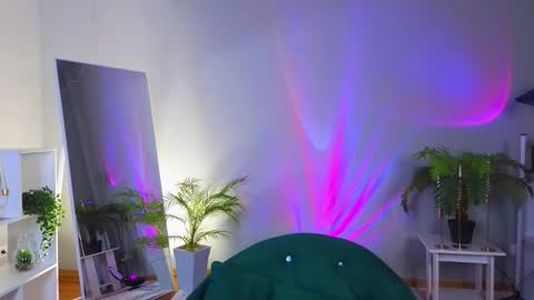 jennyfer_me online show from November 10, 11:53 am