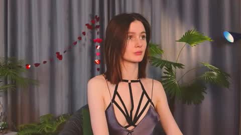 jennyfer_me online show from February 21, 12:17 pm
