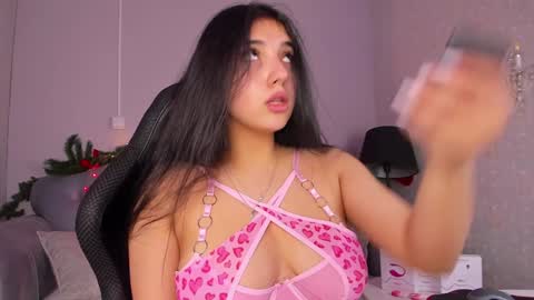 Jenny Ferguson online show from January 16, 7:10 pm