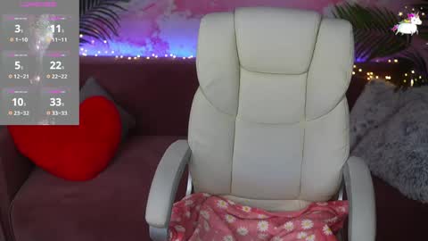 JENNY online show from May 2, 6:29 am