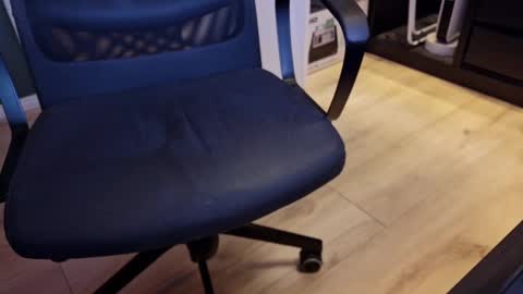 Snapshot of jens_sen chatting on February 9, 6:05 pm jens_sen online show from February 9, 6:05 pm