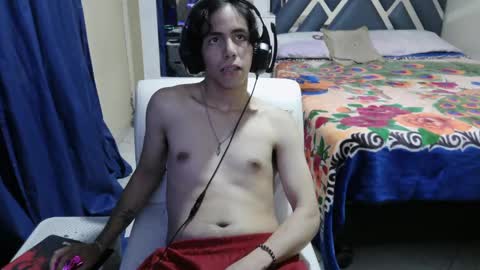 Snapshot of jeod315 chatting on October 3, 8:00 am jeod315 online show from October 3, 8:00 am