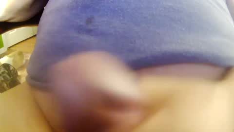 Snapshot of jepn1112 chatting on February 18, 8:58 pm JoeEBear online show from February 18, 8:58 pm