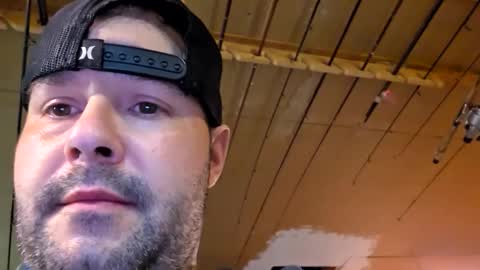 Snapshot of jerbonezgood chatting on January 14, 7:25 am Lous online show from January 14, 7:25 am