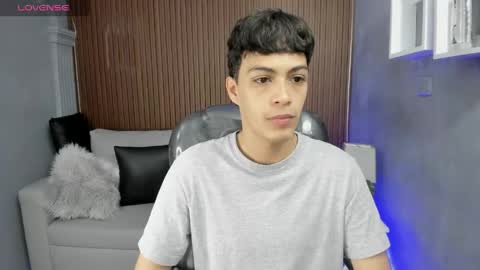 Snapshot of jeremias_1 chatting on May 15, 12:56 pm JEREMIAS online show from May 15, 12:56 pm